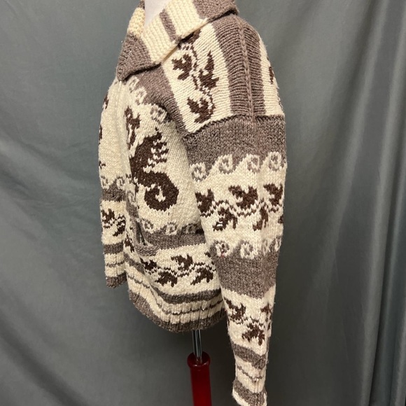 Vintage cowichan cardigan sweater w dragon gargoyle retro cardigan sweater wool - Picture 3 of 4